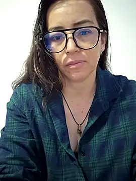 Snapshot of Lui_Fer01 chatting on April 22, 11:45 am Lui Fer01 online show from April 22, 11:45 am
