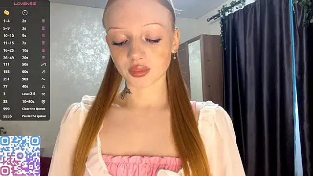 Iamlylu online show from November 15, 5:38 am