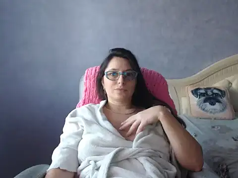 LuckyLisa23 online show from January 14, 11:49 am