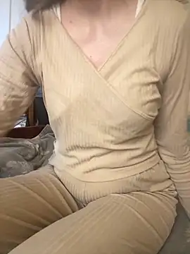 KittieCreme online show from February 14, 11:18 am