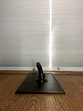 blackdildoboyy online show from November 1, 8:33 pm