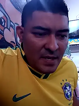 sexyandres 23 online show from December 14, 4:23 pm