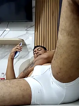 sexyandres 23 online show from March 16, 5:44 am