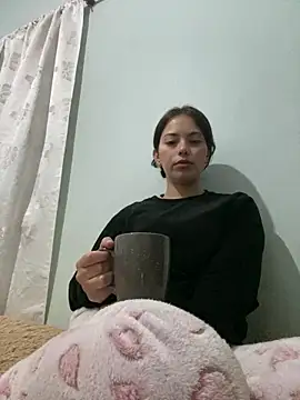 Snapshot of sashazepol chatting on July 2, 1:49 am sashazepol online show from July 2, 1:49 am