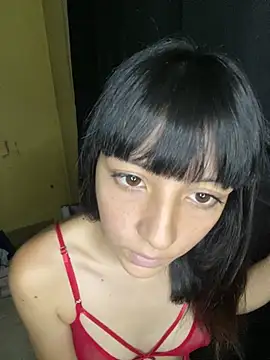 Snapshot of Pilarq9 chatting on March 4, 6:30 am Pilarq9 online show from March 4, 6:30 am