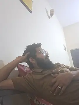 Snapshot of Memonsait1 chatting on February 15, 4:03 pm Memonsait1 online show from February 15, 4:03 pm