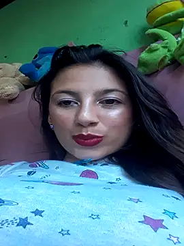 Snapshot of Naomy-daviis chatting on October 19, 10:10 pm Naomy-daviis online show from October 19, 10:10 pm