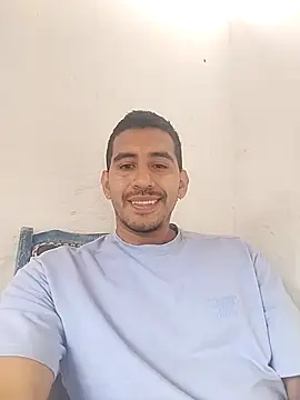 Snapshot of Andyy_Carterr chatting on November 13, 6:18 pm Andyy Carterr online show from November 13, 6:18 pm