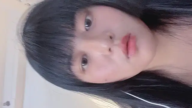 Snapshot of Ronana77 chatting on October 14, 8:59 am Ronana77 online show from October 14, 8:59 am