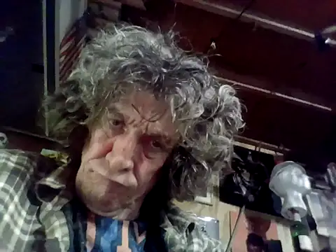 OldManOnline online show from April 8, 2:00 am