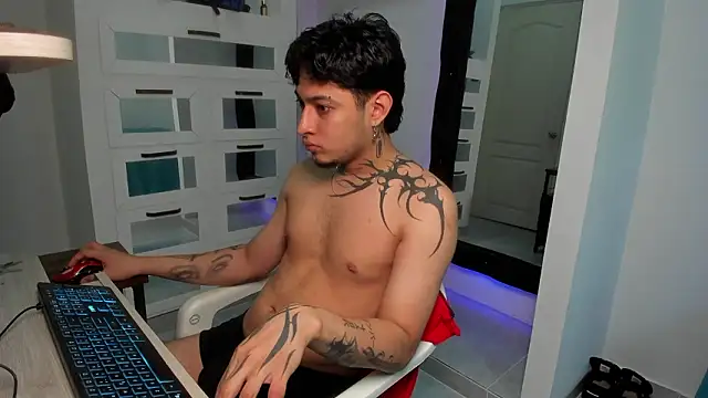 Sky Wild online show from March 20, 8:03 pm