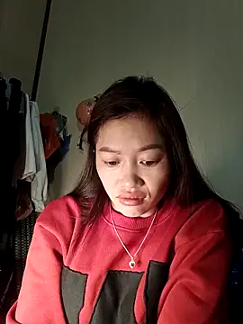 -Paige- online show from February 8, 12:03 am