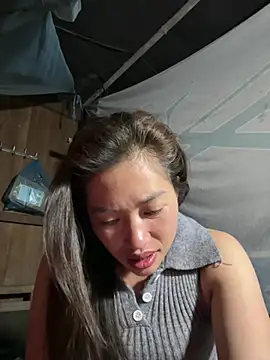 -Paige- online show from February 17, 12:56 pm