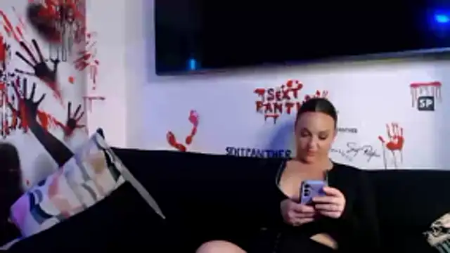 sofiahothead online show from October 15, 2:44 am