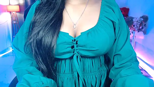 Rashiii  online show from April 28, 2:49 am