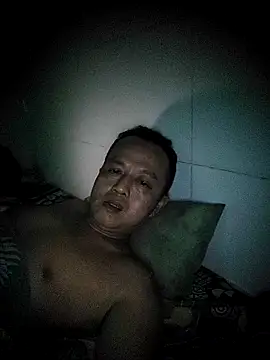 Snapshot of Meosmile87 chatting on November 1, 6:10 pm Meosmile87 online show from November 1, 6:10 pm