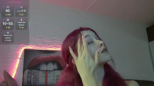 ArielFoxy online show from December 20, 3:08 pm