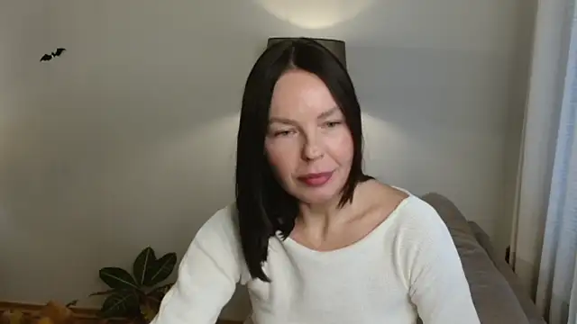 LittleNicolee online show from October 21, 1:23 pm