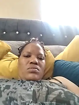 CaramelBoootie online show from February 9, 3:49 pm