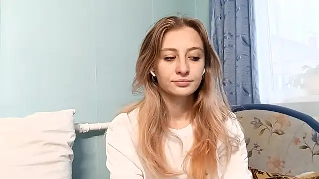 AmeliLia online show from October 17, 11:13 am