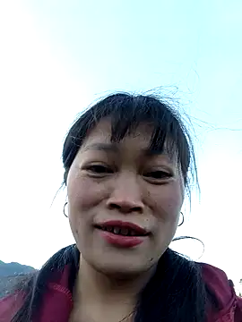 siusiu-00 online show from November 28, 9:56 am