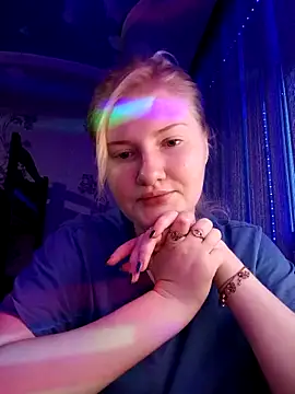 Snapshot of karkinn chatting on March 1, 3:58 pm karkinn online show from March 1, 3:58 pm