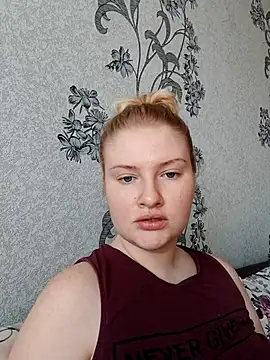 Snapshot of karkinn chatting on March 11, 8:31 am karkinn online show from March 11, 8:31 am