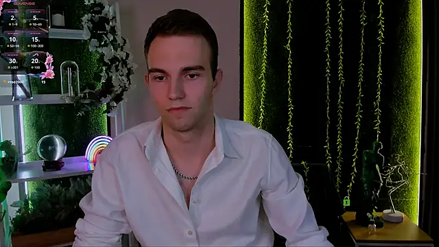 astren villo online show from July 9, 10:14 pm