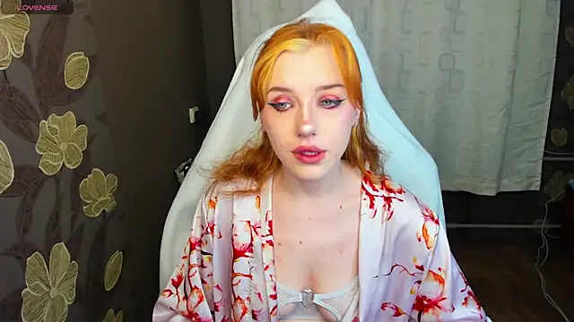MeganNewCat online show from May 18, 7:41 pm