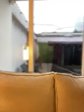 PamelaJonsom  online show from July 8, 11:04 am