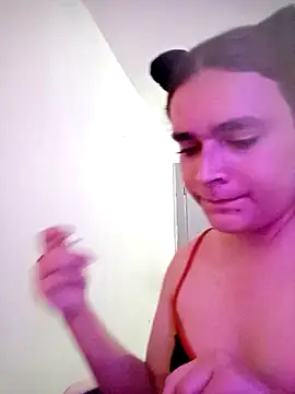 La-Gatiita-trans online show from October 15, 1:50 am