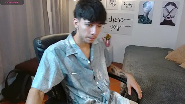 AmethystShadow17 online show from November 6, 3:57 pm