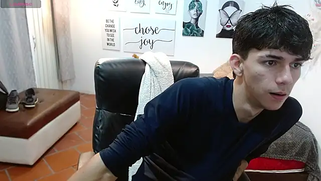 AmethystShadow17 online show from November 14, 4:06 pm