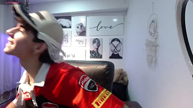 AmethystShadow17 online show from February 7, 7:50 pm