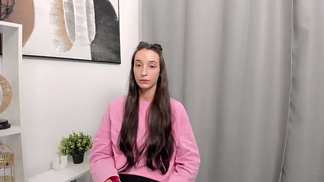 Snapshot of HayleySalahubdin chatting on October 16, 3:13 pm HayleySalahubdin online show from October 16, 3:13 pm