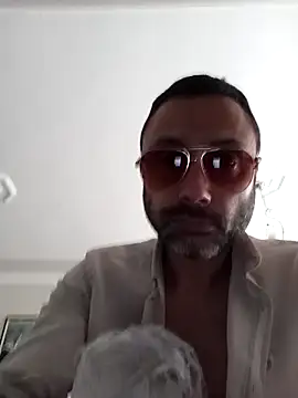 Snapshot of koruhkn chatting on April 6, 4:08 pm koruhkn online show from April 6, 4:08 pm