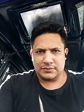 WIlGar1993 online show from March 4, 4:13 pm