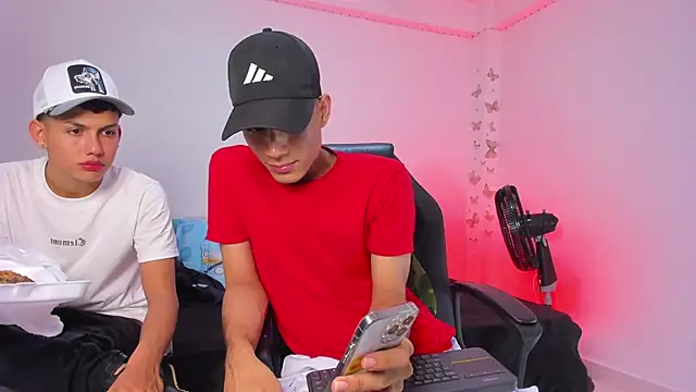 Axel Cody  online show from November 12, 9:03 pm