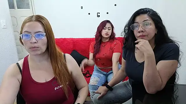 lesb milf online show from March 2, 4:58 pm