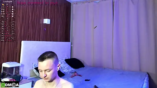 Logan mett online show from November 24, 4:51 pm