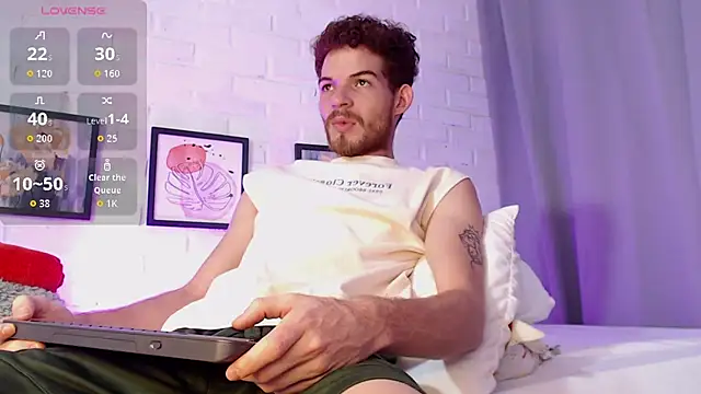 MATEO HUNTER online show from March 30, 3:40 am