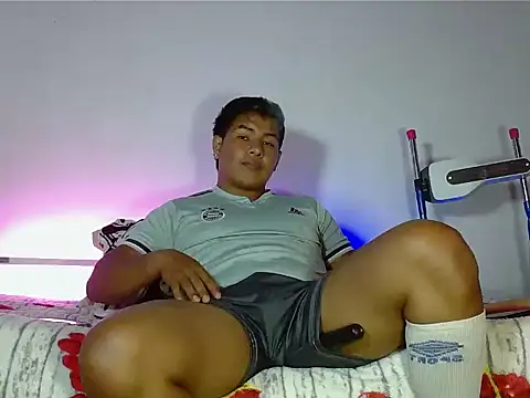 Snapshot of joel_carter chatting on April 9, 12:32 pm joel carter online show from April 9, 12:32 pm