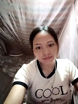Snapshot of huhu-sexxy chatting on October 21, 12:11 am huhu-sexxy online show from October 21, 12:11 am