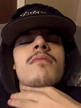 CarmeloA online show from November 14, 5:33 pm