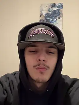 CarmeloA online show from December 19, 5:58 am