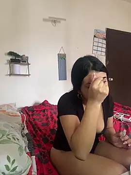 Snapshot of Lya_Hall_ chatting on February 25, 8:29 pm Lya Hall online show from February 25, 8:29 pm