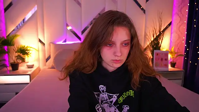 CuteeFoxy online show from February 27, 2:17 pm