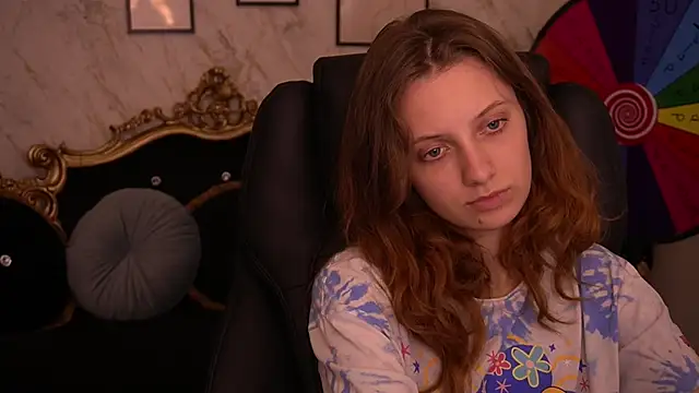 CuteeFoxy online show from May 15, 1:29 pm
