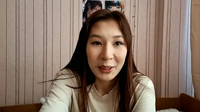 Snapshot of RegineBreyfogle chatting on October 22, 10:15 am RegineBreyfogle online show from October 22, 10:15 am