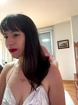 Snapshot of AlanaRius18 chatting on November 24, 9:53 am AlanaRius18 online show from November 24, 9:53 am